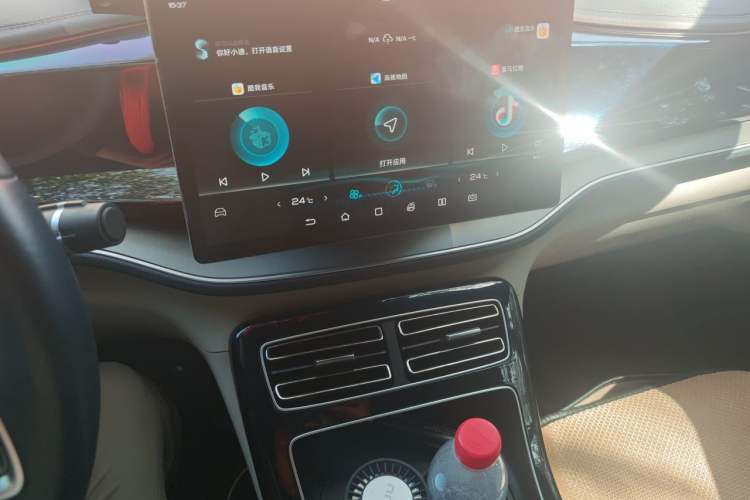 Used BYD Qin PLUS 2021 DM-i 120KM Flagship Model Audio And AC Panel