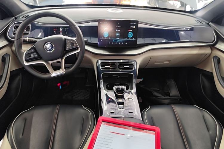 Used BYD Qin PLUS 2021 EV 500KM Premium Model Center Console