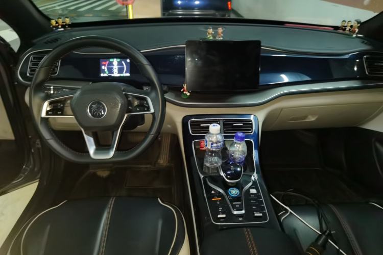 Used BYD Qin PLUS 2021 DM-i 55KM Flagship Model Center Console
