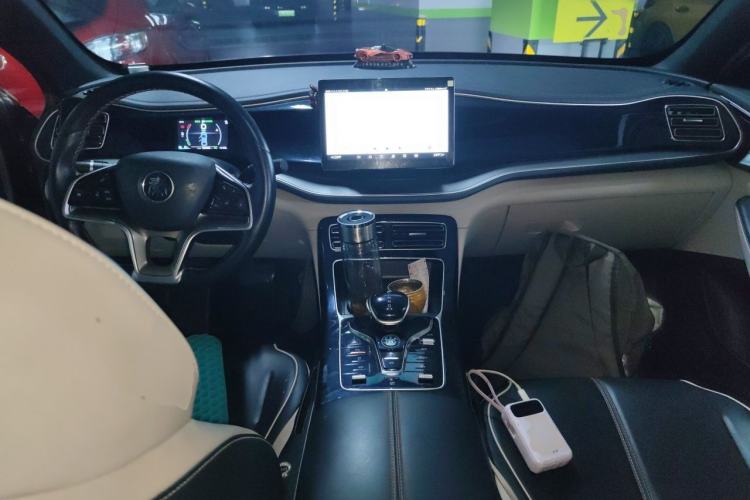 Used BYD Qin PLUS 2021 EV 500KM Luxury Model Center Console