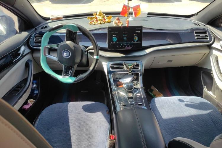 Used BYD Qin PLUS 2021 DM-i 120KM Prestige Model Center Console