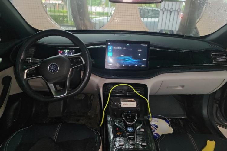 Used BYD Qin PLUS 2021 DM-i 55KM Prestige Model Center Console