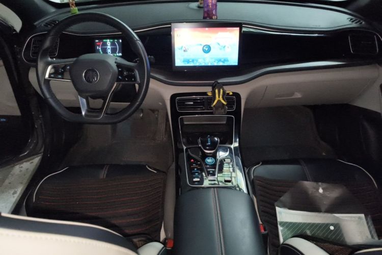 Used BYD Qin PLUS 2021 DM-i 55KM Flagship Model Center Console