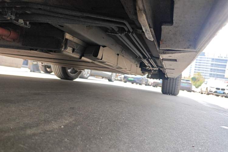 Used BYD Qin PLUS 2021 DM-i 120KM Flagship Model Chassis Front Left