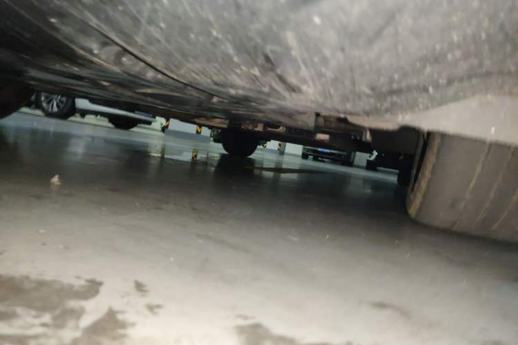 Used BYD Qin PLUS 2021 DM-i 55KM Flagship Model Chassis Front Left