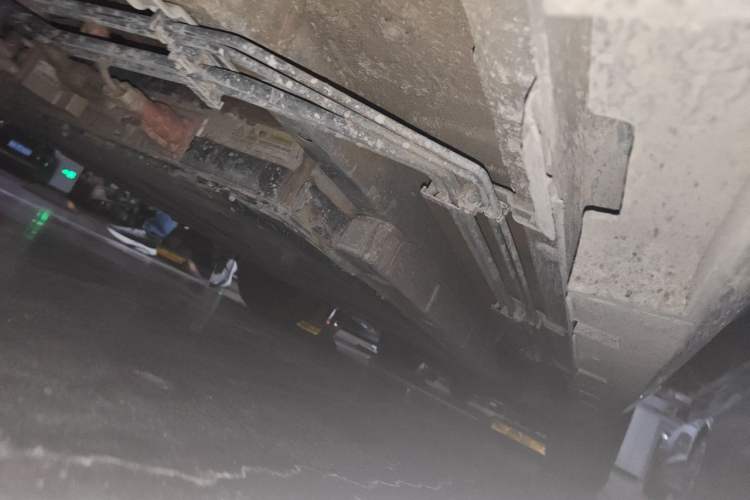 Used BYD Qin PLUS 2021 DM-i 120KM Prestige Model Chassis Front Left