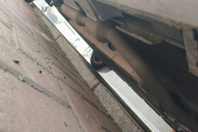Used BYD Qin PLUS 2021 DM-i 55KM Flagship Model Chassis Front Right