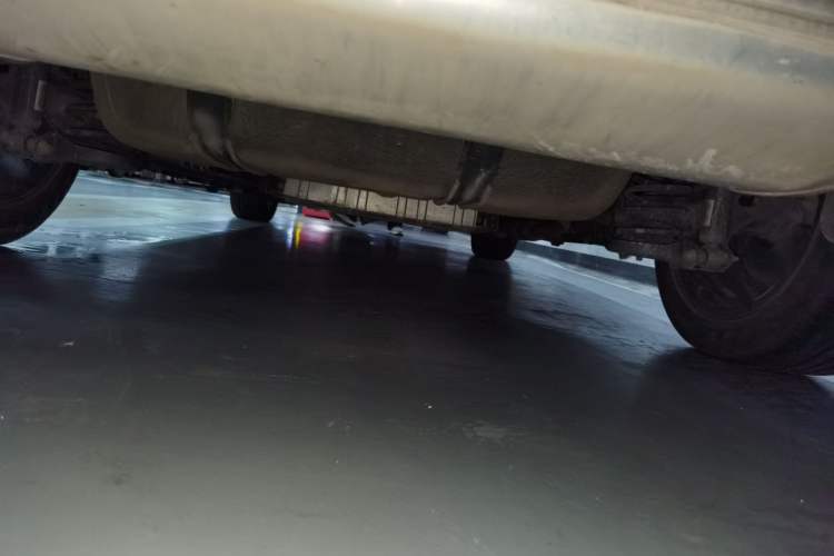 Used BYD Qin PLUS 2021 DM-i 55KM Flagship Model Chassis Rear