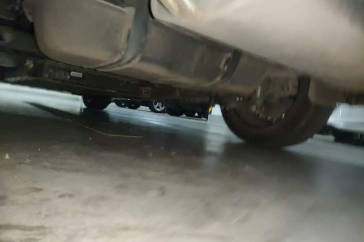 Used BYD Qin PLUS 2021 DM-i 55KM Flagship Model Chassis Rear Left