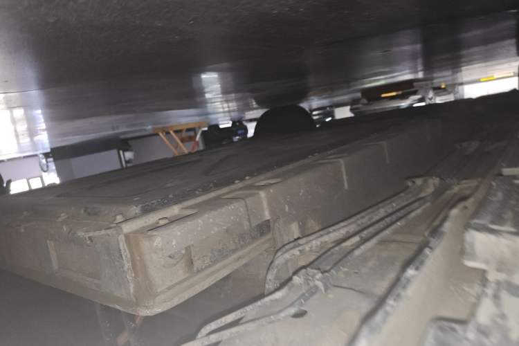 Used BYD Qin PLUS 2021 DM-i 120KM Prestige Model Chassis Rear Left