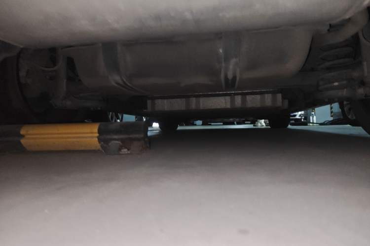Used BYD Qin PLUS 2021 DM-i 120KM Prestige Model Chassis Rear