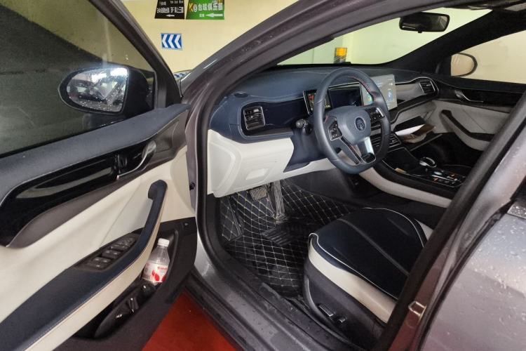 Used BYD Qin PLUS 2021 DM-i 55KM Flagship Model Driver Seat