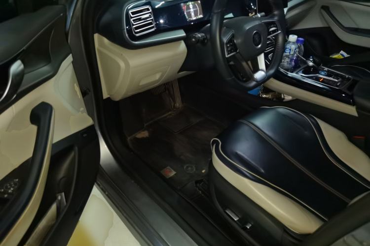 Used BYD Qin PLUS 2021 DM-i 55KM Flagship Model Driver Seat