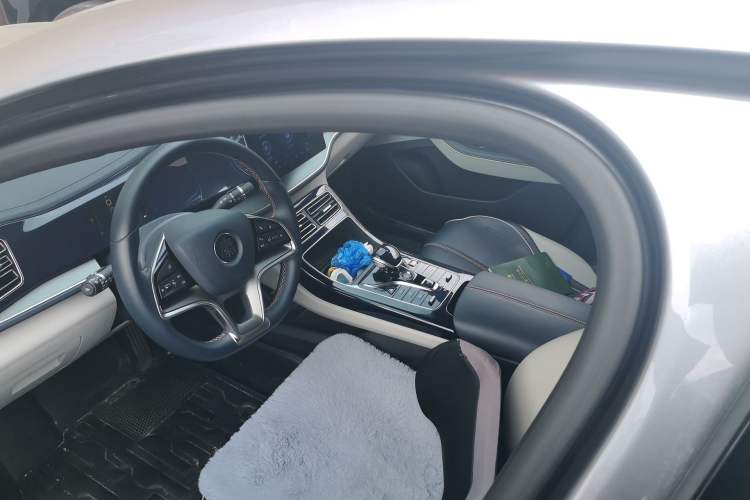 Used BYD Qin PLUS 2021 EV 400KM Luxury Model Driver Seat