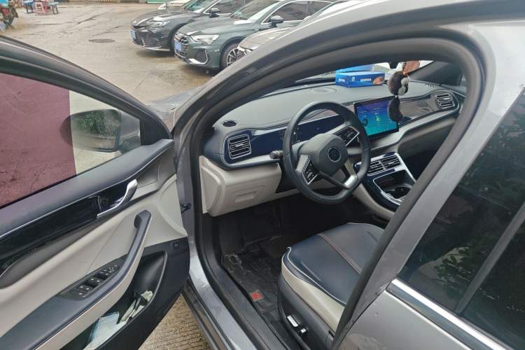 Used BYD Qin PLUS 2021 DM-i 55KM Flagship Model Driver Seat