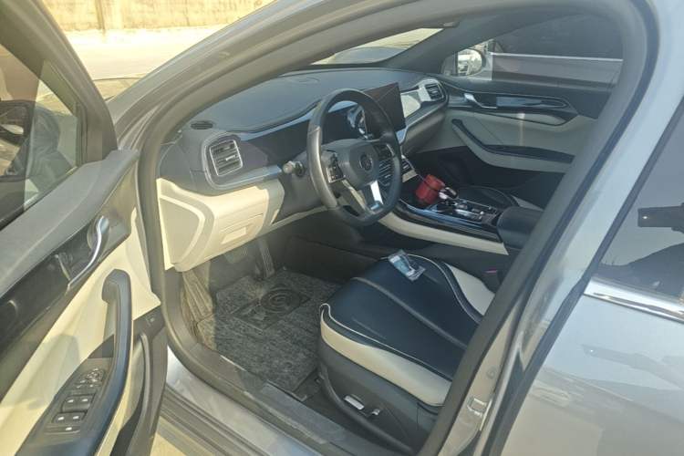 Used BYD Qin PLUS 2021 DM-i 55KM Flagship Model Driver Seat