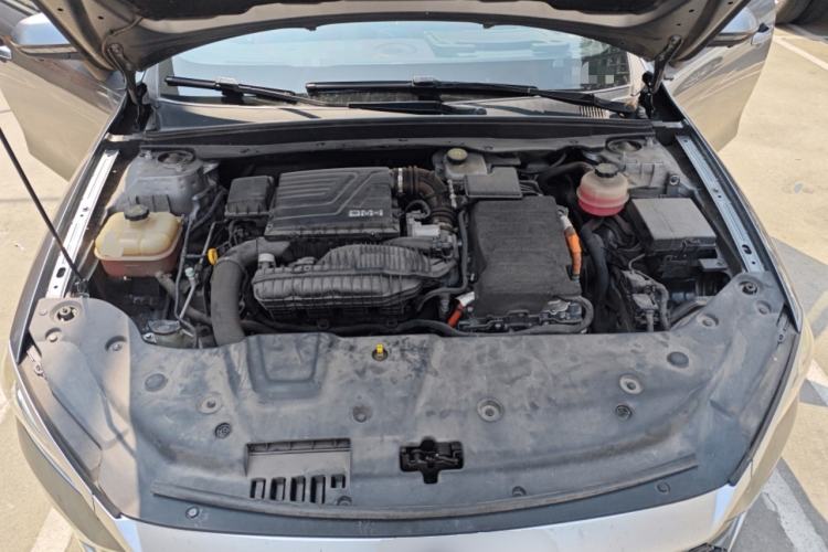 Used BYD Qin PLUS 2021 DM-i 120KM Flagship Model Engine Bay