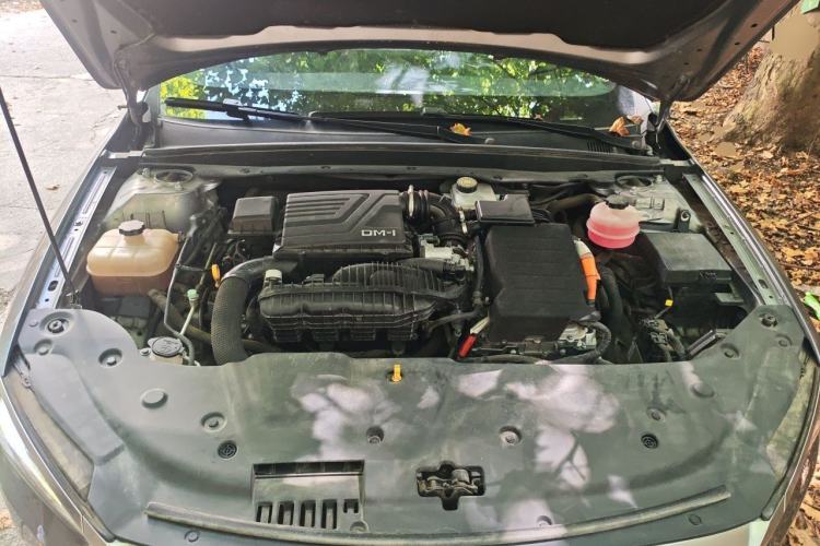 Used BYD Qin PLUS 2021 DM-i 55KM Flagship Model Engine Bay