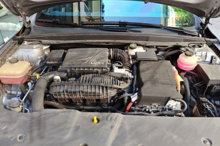 Used BYD Qin PLUS 2021 DM-i 120KM Flagship Model Engine Bay