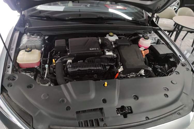 Used BYD Qin PLUS 2021 DM-i 120KM Prestige Model Engine Bay