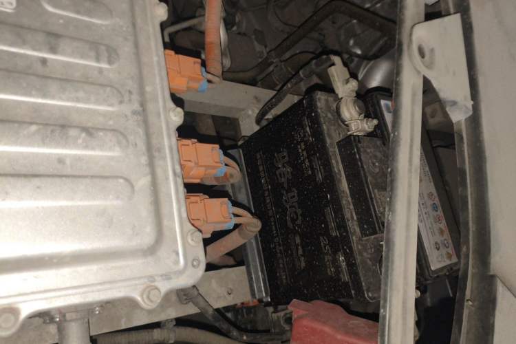Used BYD Qin PLUS 2021 EV 500KM Luxury Model Engine Bay Left