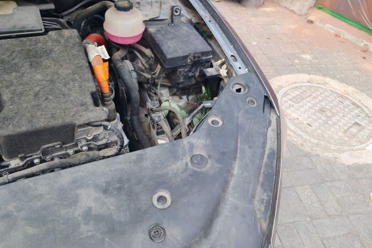 Used BYD Qin PLUS 2021 DM-i 120KM Prestige Model Engine Bay Left