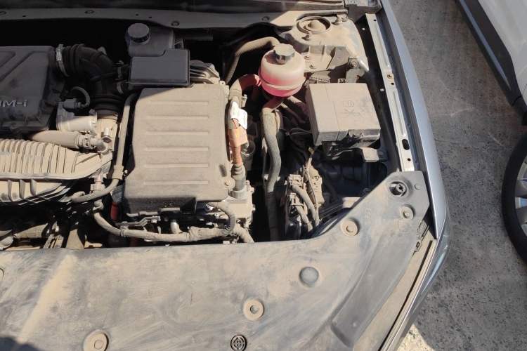 Used BYD Qin PLUS 2021 DM-i 120KM Prestige Model Engine Bay Left