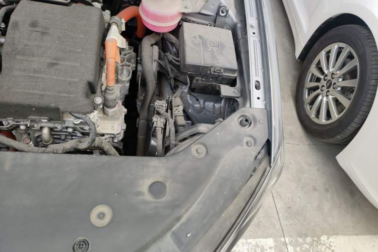Used BYD Qin PLUS 2021 DM-i 120KM Prestige Model Engine Bay Left