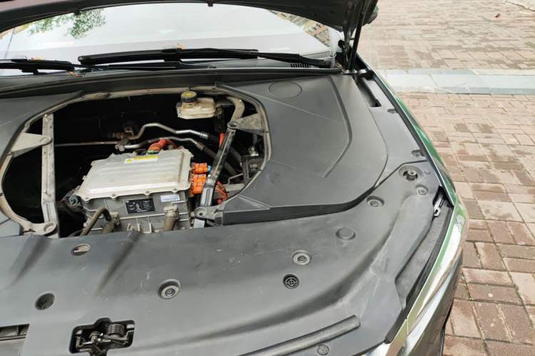 Used BYD Qin PLUS 2021 EV 500KM Premium Model Engine Bay Left