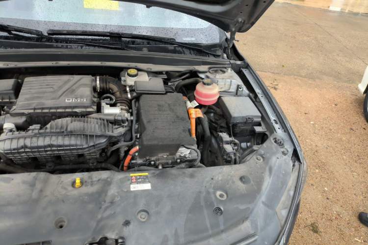 Used BYD Qin PLUS 2021 DM-i 55KM Prestige Model Engine Bay Left