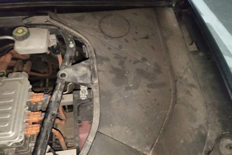 Used BYD Qin PLUS 2021 EV 500KM Luxury Model Engine Bay Left
