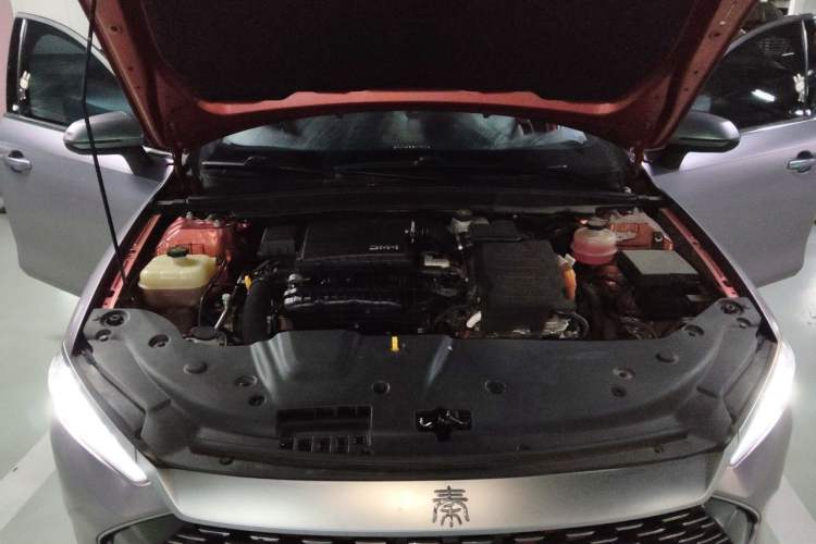 Used BYD Qin PLUS 2021 DM-i 120KM Prestige Model Engine Bay