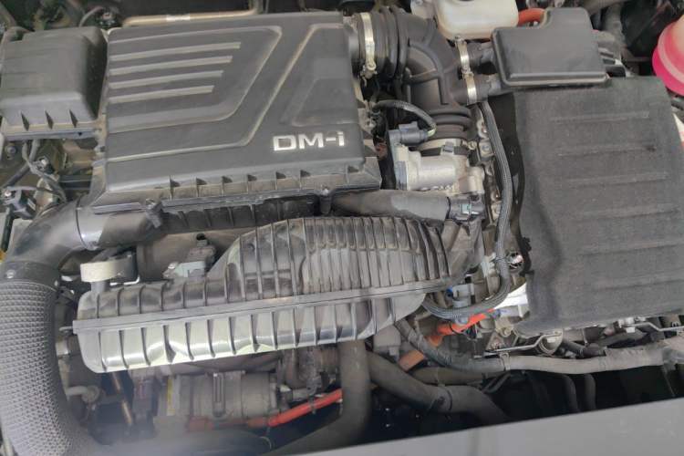 Used BYD Qin PLUS 2021 DM-i 55KM Flagship Model Engine Bay
