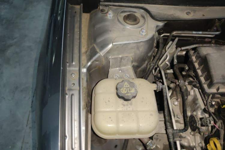 Used BYD Qin PLUS 2021 DM-i 55KM Flagship Model Engine Bay Right