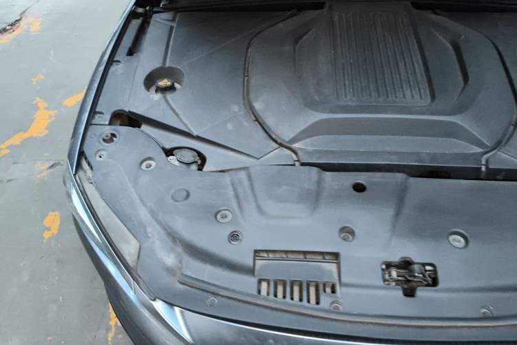 Used BYD Qin PLUS 2021 EV 500KM Luxury Model Engine Bay Right