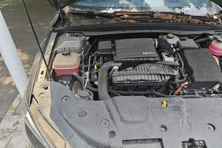 Used BYD Qin PLUS 2021 DM-i 120KM Flagship Model Engine Bay Right