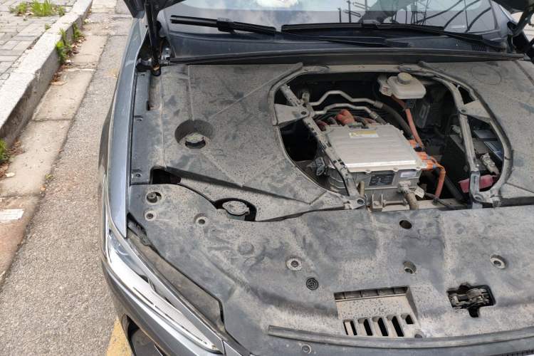 Used BYD Qin PLUS 2021 EV 500KM Luxury Model Engine Bay Right