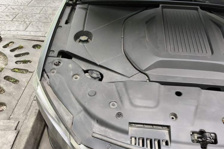 Used BYD Qin PLUS 2021 EV 500KM Luxury Model Engine Bay Right
