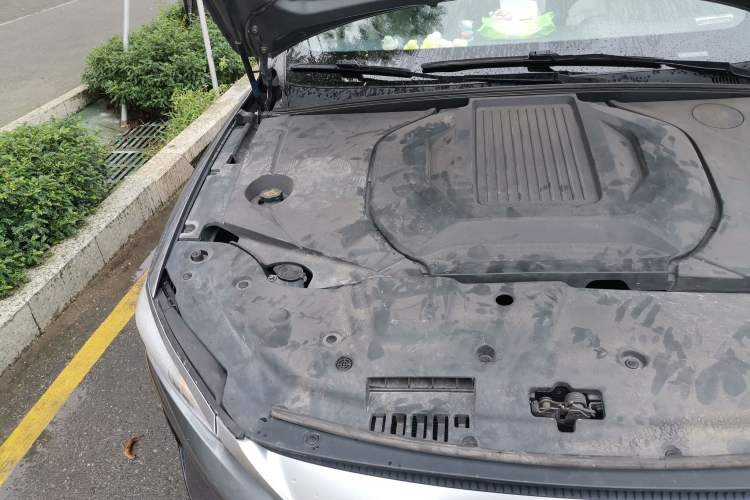 Used BYD Qin PLUS 2021 EV 500KM Luxury Model Engine Bay Right