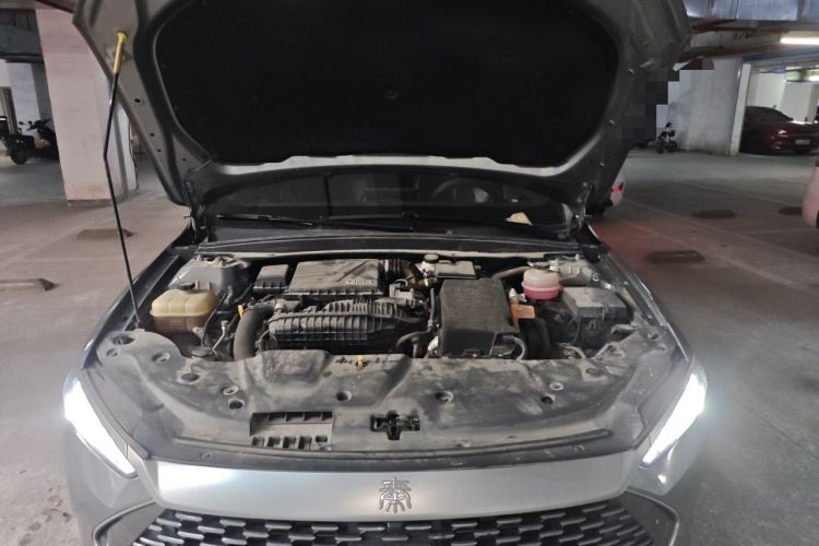 Used BYD Qin PLUS 2021 DM-i 55KM Flagship Model Engine Bay