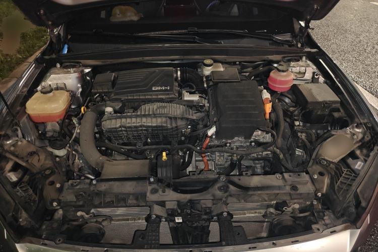 Used BYD Qin PLUS 2021 DM-i 55KM Flagship Model Engine Bay