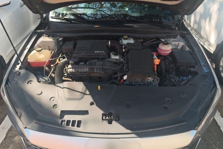 Used BYD Qin PLUS 2021 DM-i 120KM Flagship Model Engine Bay