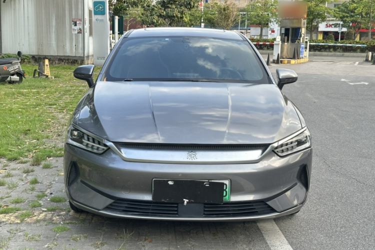 Used BYD Qin PLUS 2021 EV 500KM Luxury Model Exterior 6
