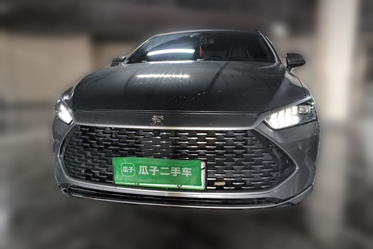 Used BYD Qin PLUS 2021 DM-i 55KM Flagship Model Front