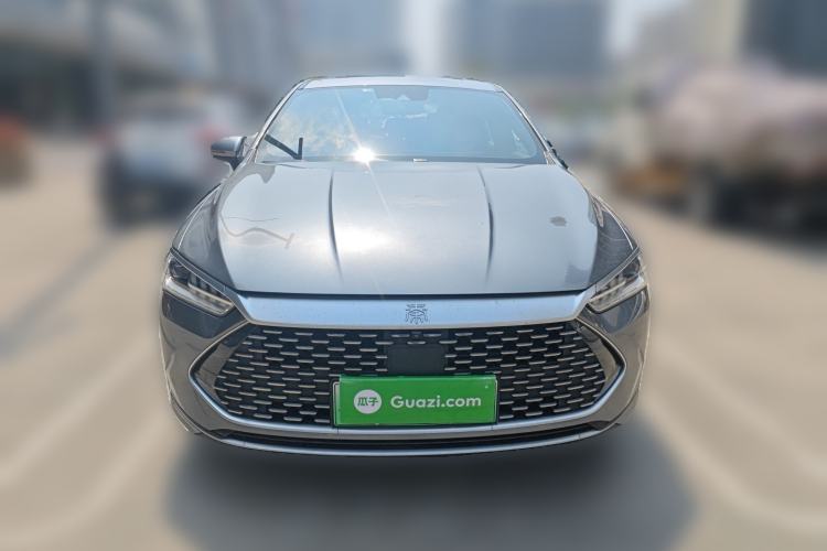 Used BYD Qin PLUS 2021 DM-i 120KM Flagship Model Front