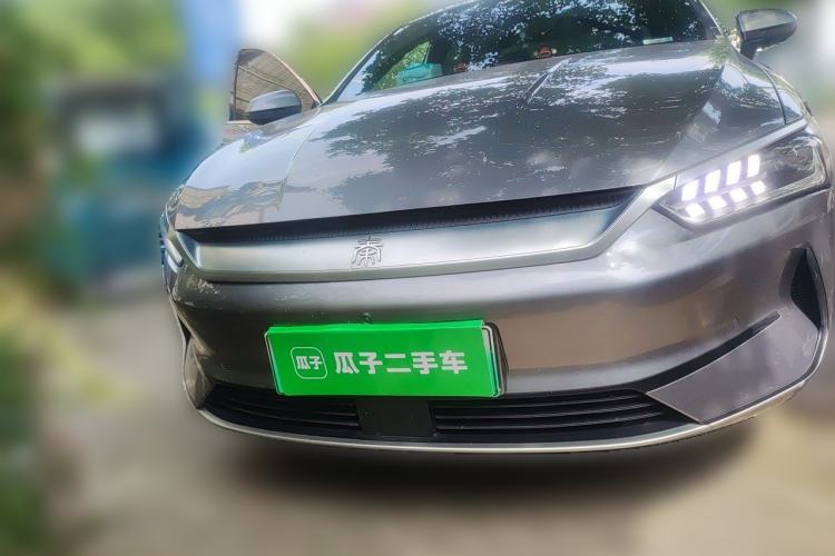 Used BYD Qin PLUS 2021 EV 600KM Flagship Model Front