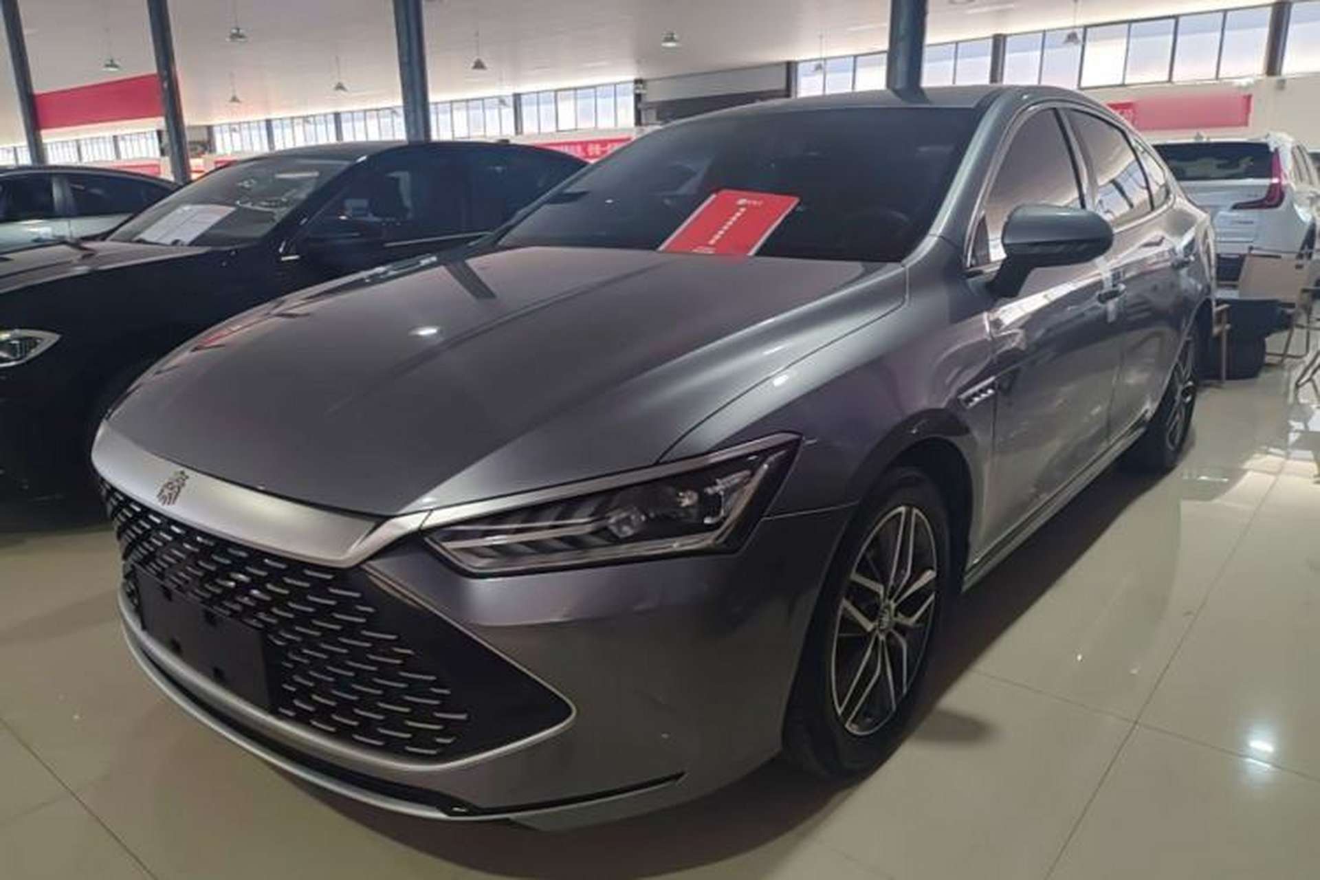 Used BYD Qin PLUS 2021 DM-i 55KM Flagship Model Front Left 45 Deg
