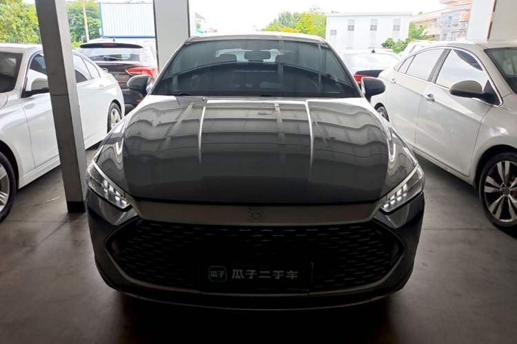 Used BYD Qin PLUS 2021 DM-i 55KM Flagship Model Front