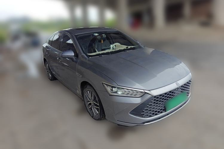 Used BYD Qin PLUS 2021 DM-i 55KM Flagship Model Front Right 45 Deg