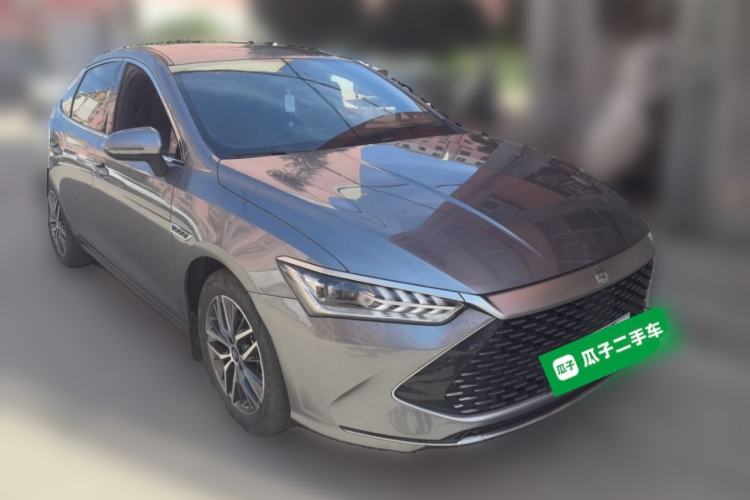 Used BYD Qin PLUS 2021 DM-i 55KM Flagship Model Front Right 45 Deg